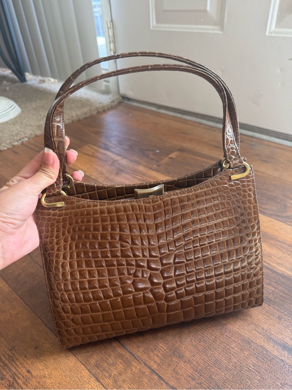 Filene’s Boutique Brown Croc-Embossed Women’s Shoulder Bag